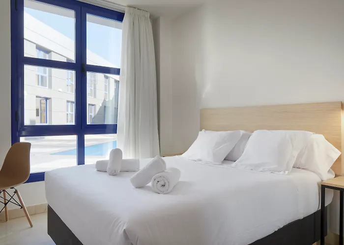 Iraipe Logrono Hotel