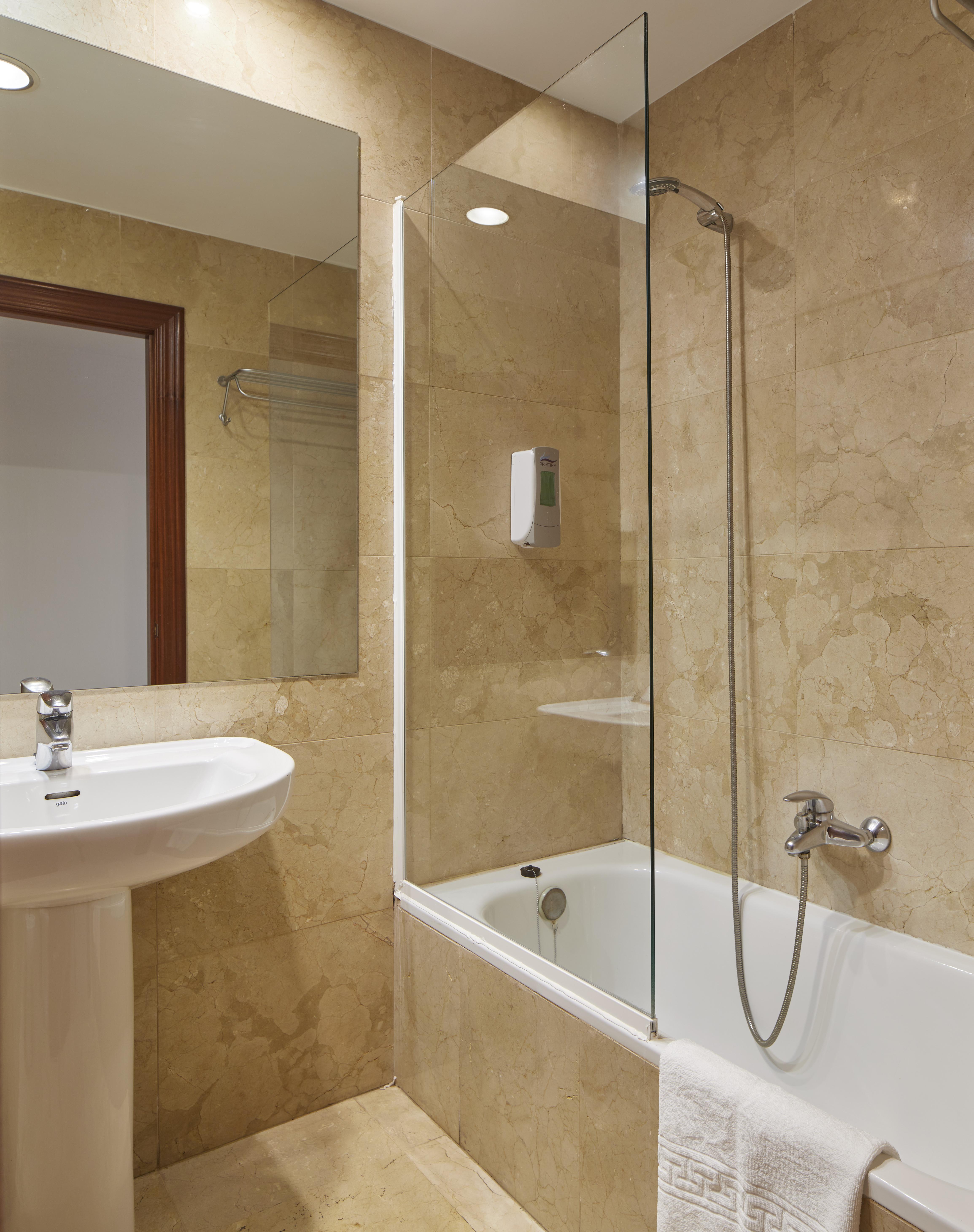 Hotel Iraipe 3*